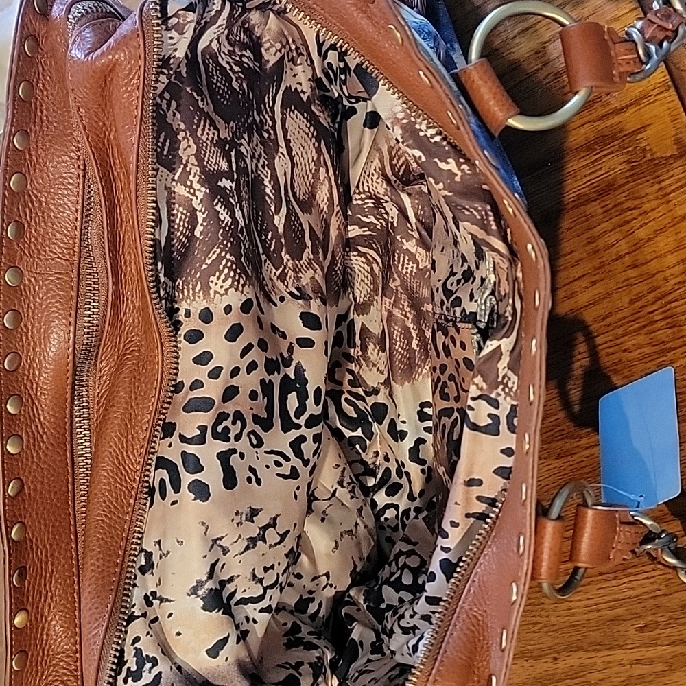Sharif Handbag - Picture 9 of 14
